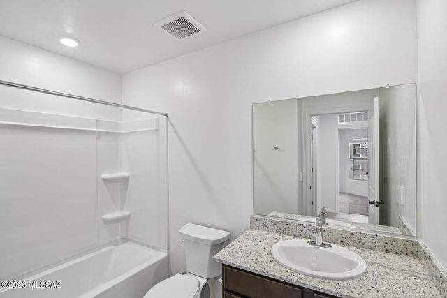 11002 S Audie Murphy Drive, Vail, AZ 85641
