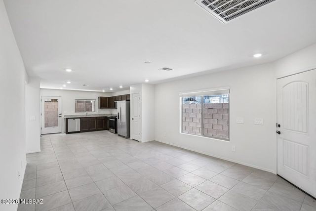 11002 S Audie Murphy Drive, Vail, AZ 85641