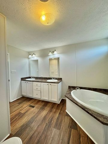 348 Lee Road 2165, Salem, AL 36874