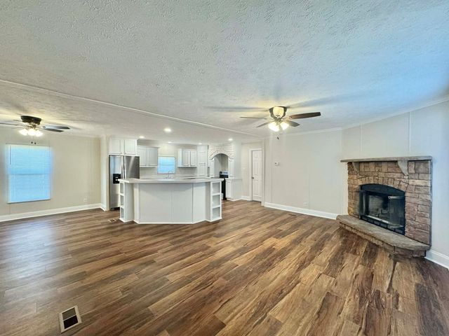 348 Lee Road 2165, Salem, AL 36874