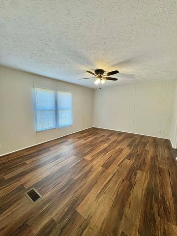 348 Lee Road 2165, Salem, AL 36874