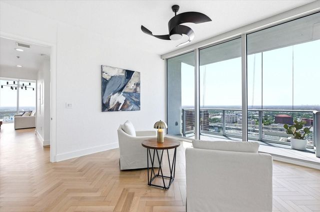 150 E ROBINSON STREET 30C, Orlando, FL 32801