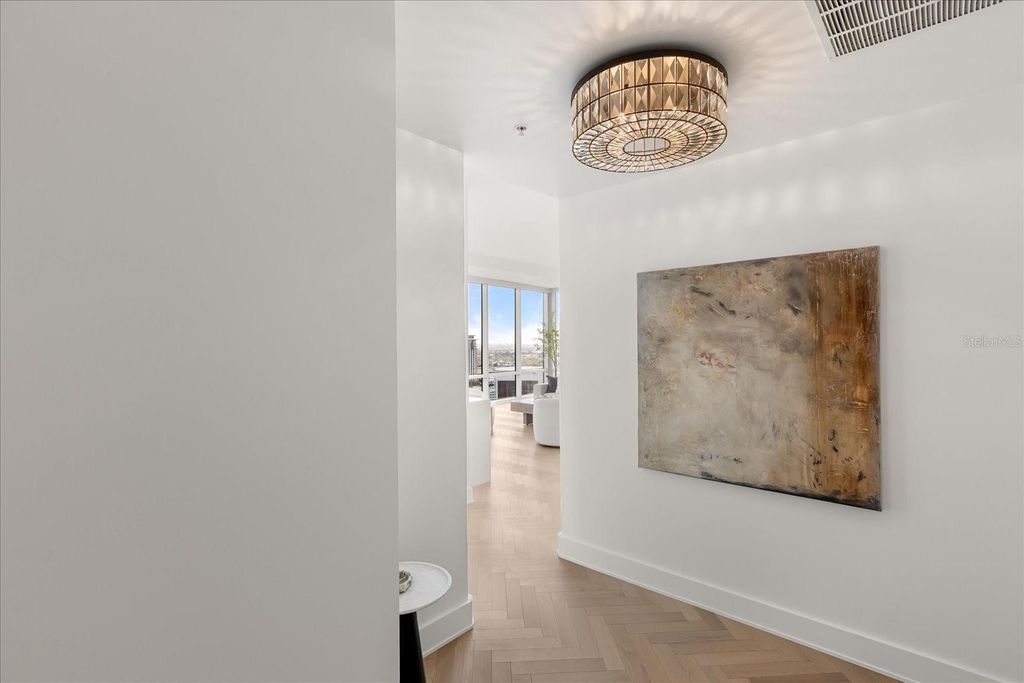 Image 2 of property listing at 150 E ROBINSON STREET 30C-2, Orlando, FL 32801