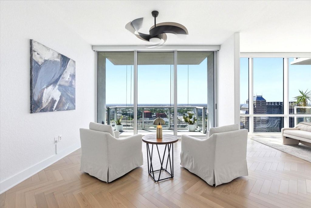 Image 22 of property listing at 150 E ROBINSON STREET 30C-2, Orlando, FL 32801