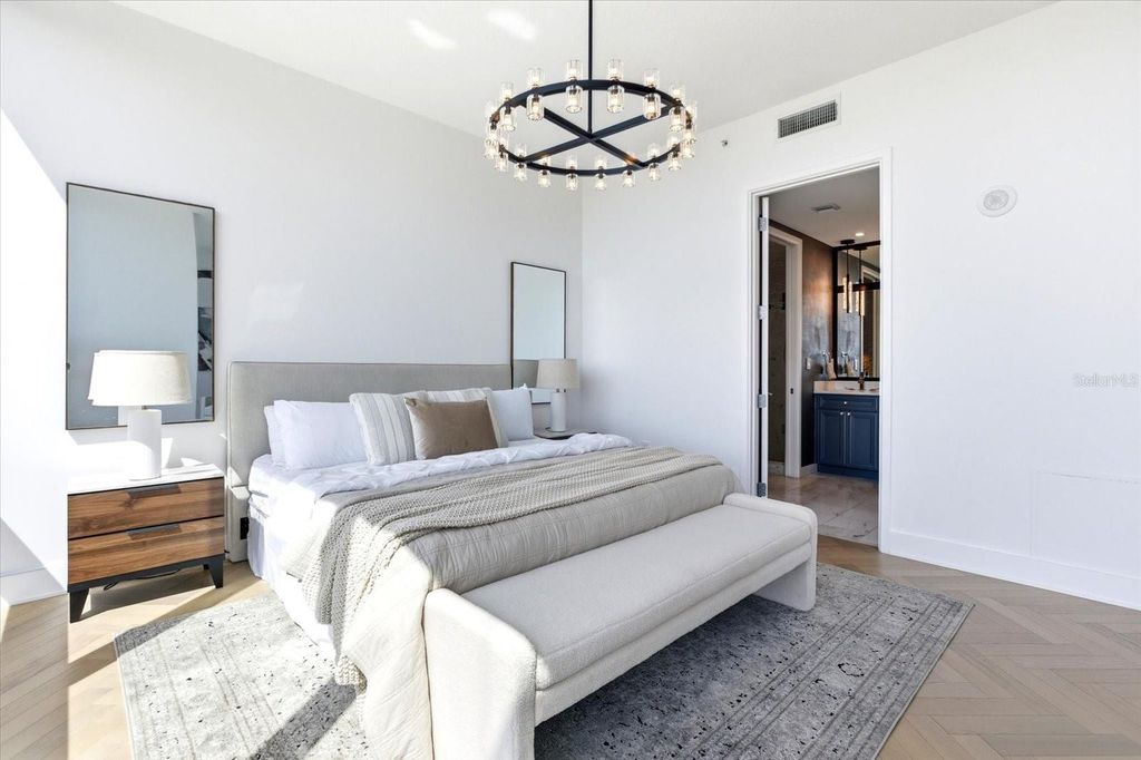 Image 25 of property listing at 150 E ROBINSON STREET 30C-2, Orlando, FL 32801