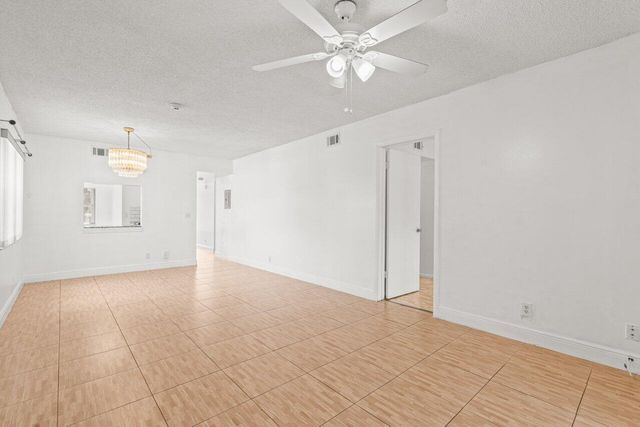 5975 Forest Hill Boulevard 106, West Palm Beach, FL 33415