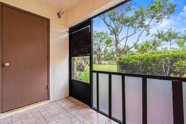 5975 Forest Hill Boulevard 106, West Palm Beach, FL 33415