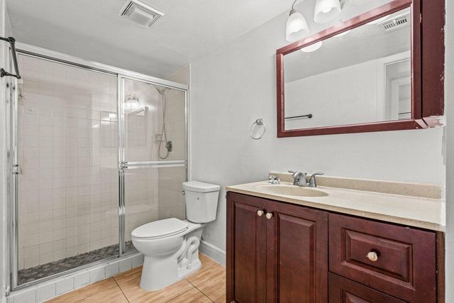 5975 Forest Hill Boulevard 106, West Palm Beach, FL 33415