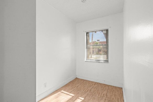 5975 Forest Hill Boulevard 106, West Palm Beach, FL 33415