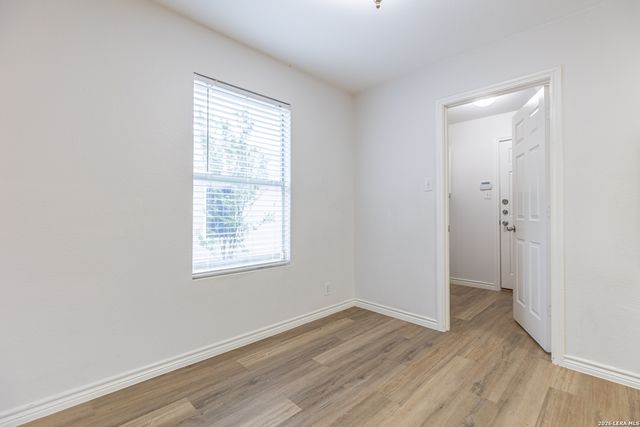 228 SOPHIA CIR, Boerne, TX 78006