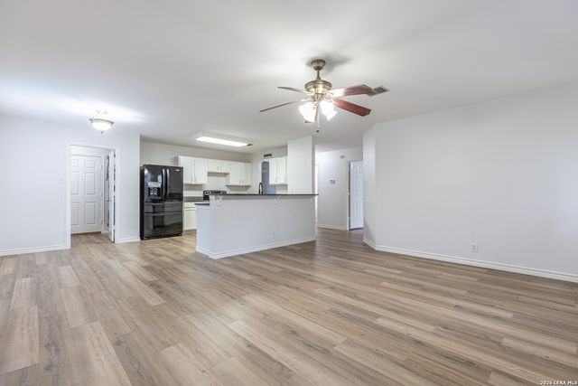 228 SOPHIA CIR, Boerne, TX 78006