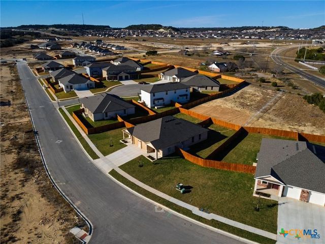 202 Adley Avenue B, Copperas Cove, TX 76522