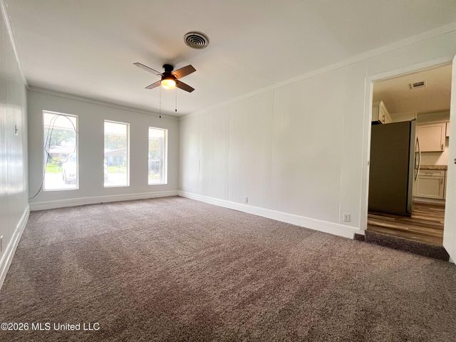 2300 Arbor Drive, Biloxi, MS 39531