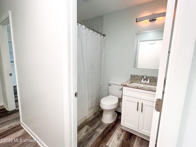 2300 Arbor Drive, Biloxi, MS 39531