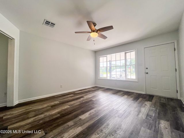 2300 Arbor Drive, Biloxi, MS 39531