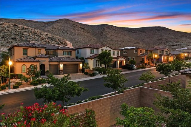3857 MONTONE Avenue, Las Vegas, NV 89141