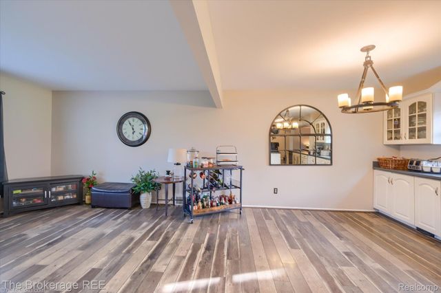 706 Salem Drive, Davison, MI 48423