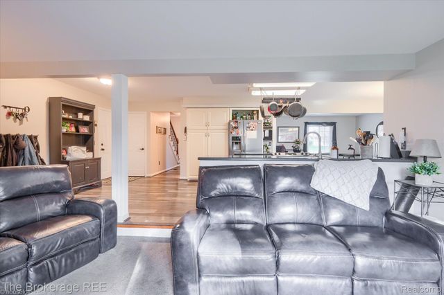 706 Salem Drive, Davison, MI 48423