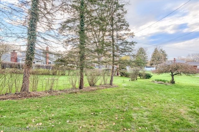 706 Salem Drive, Davison, MI 48423