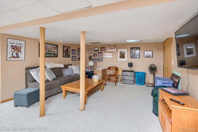 706 Salem Drive, Davison, MI 48423