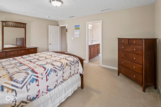 13893 Oak Haven Drive, Mccordsville, IN 46055