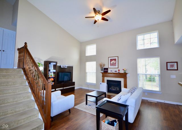13893 Oak Haven Drive, Mccordsville, IN 46055