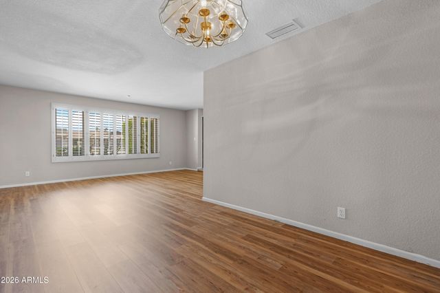2059 E Manhatton Drive, Tempe, AZ 85282