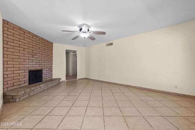 2059 E Manhatton Drive, Tempe, AZ 85282