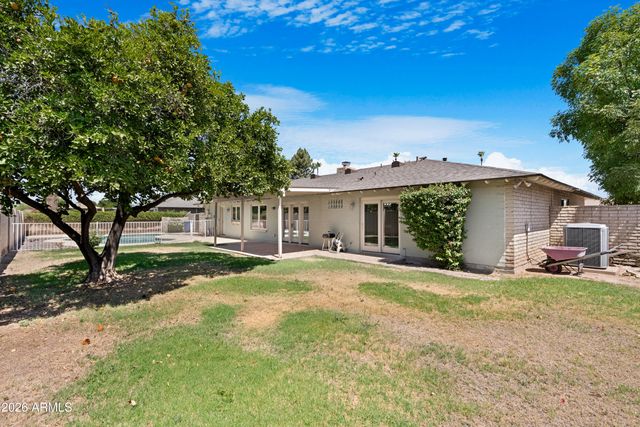2059 E Manhatton Drive, Tempe, AZ 85282