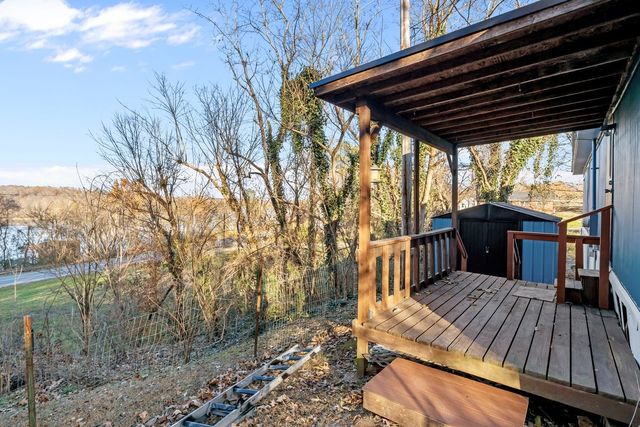 116 Landiss Ave, Cumberland City, TN 37050