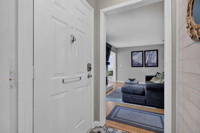 271 Alexandra Unit 5, Mount Pleasant, SC 29464