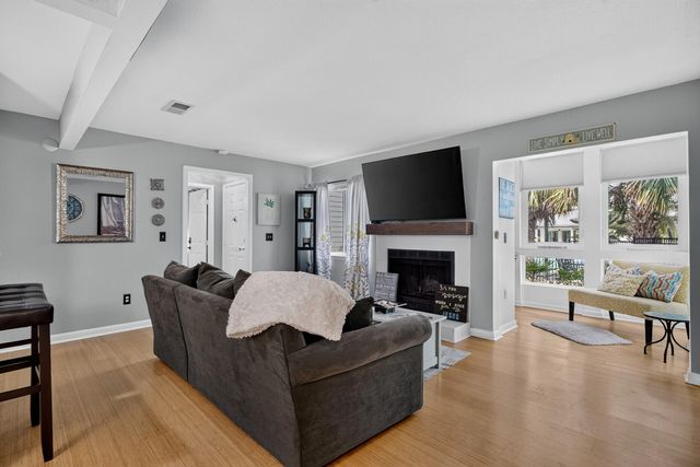 271 Alexandra Unit 5, Mount Pleasant, SC 29464