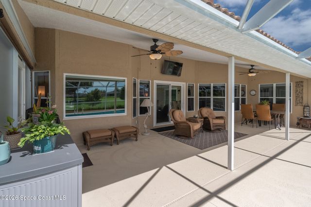 882 Palm Brook Drive, Melbourne, FL 32940