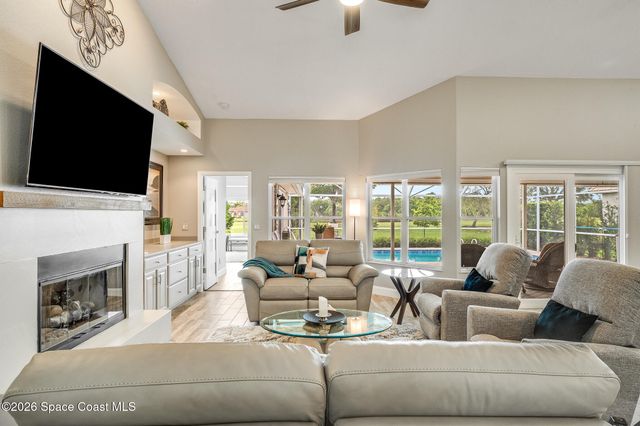 882 Palm Brook Drive, Melbourne, FL 32940