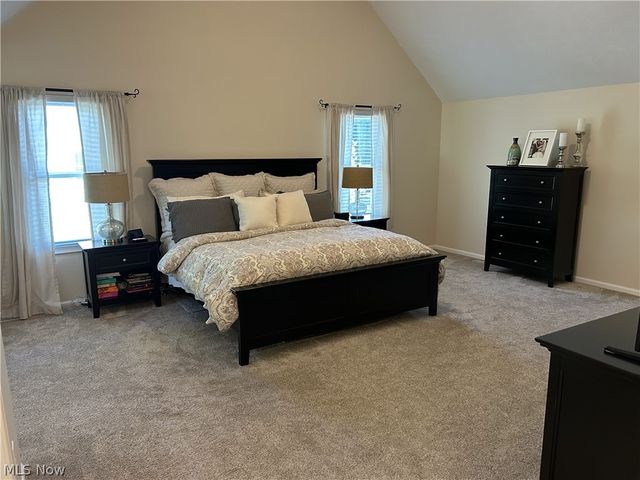 8575 Park Ridge Lane, Macedonia, OH 44056