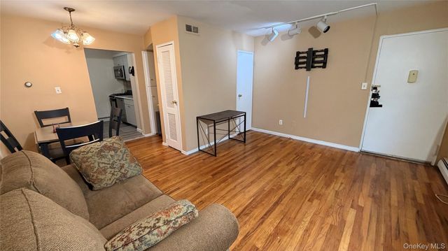 490 Main Street B2, Farmingdale, NY 11735