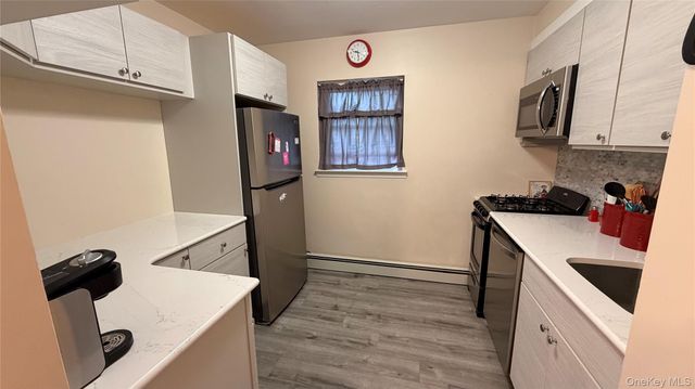 490 Main Street B2, Farmingdale, NY 11735