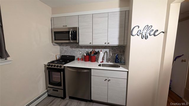 490 Main Street B2, Farmingdale, NY 11735