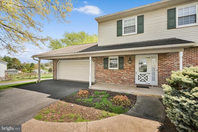 116 PLEASANT VIEW DR, Lititz, PA 17543