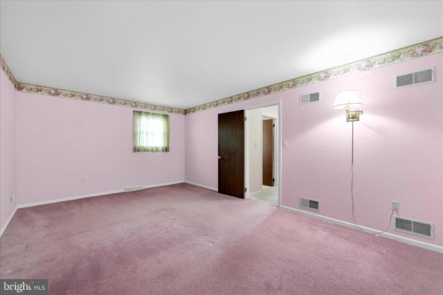 116 PLEASANT VIEW DR, Lititz, PA 17543
