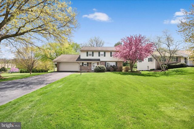 116 PLEASANT VIEW DR, Lititz, PA 17543