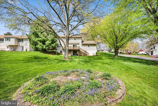 116 PLEASANT VIEW DR, Lititz, PA 17543