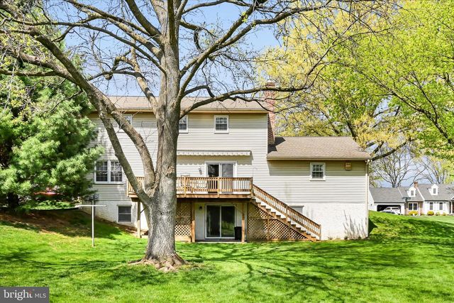 116 PLEASANT VIEW DR, Lititz, PA 17543