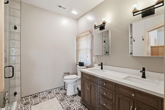 121 Raptor Way, Landrum, SC 29356