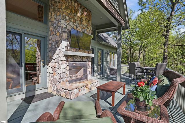 121 Raptor Way, Landrum, SC 29356