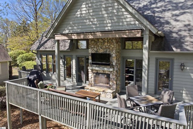 121 Raptor Way, Landrum, SC 29356