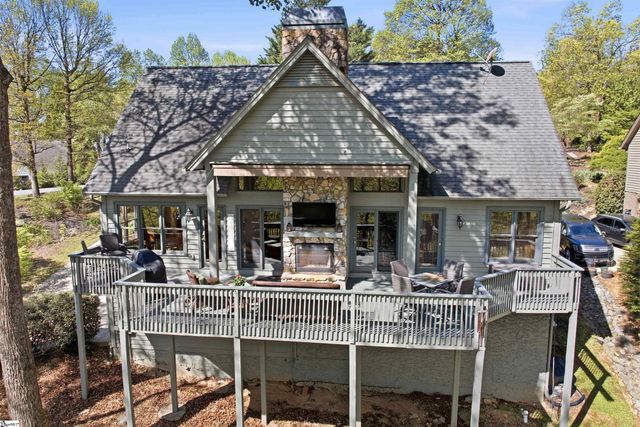 121 Raptor Way, Landrum, SC 29356
