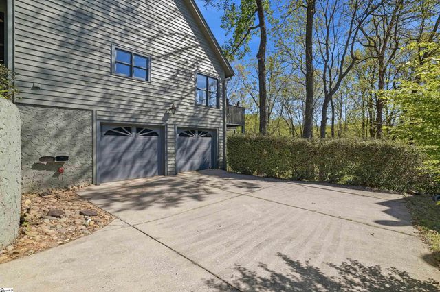 121 Raptor Way, Landrum, SC 29356