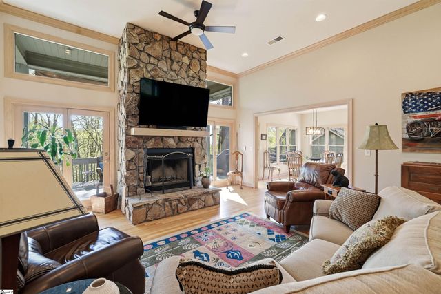 121 Raptor Way, Landrum, SC 29356