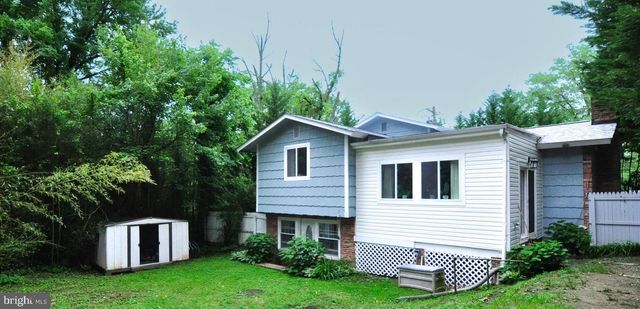 2212 MCAULIFFE DR, Rockville, MD 20851